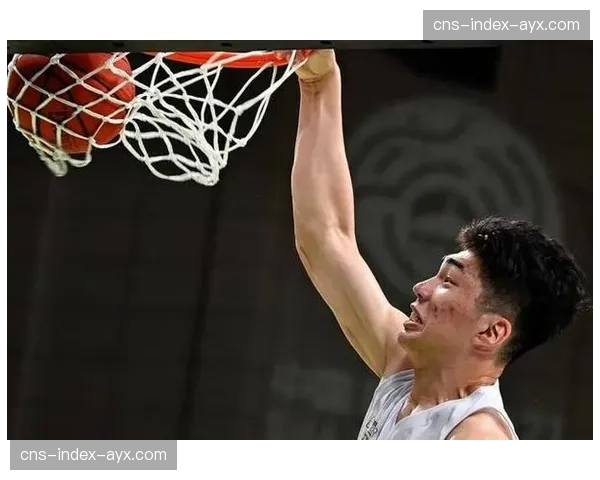 余嘉豪持续进步，三月场均两双数据引发NBA球探持续关注