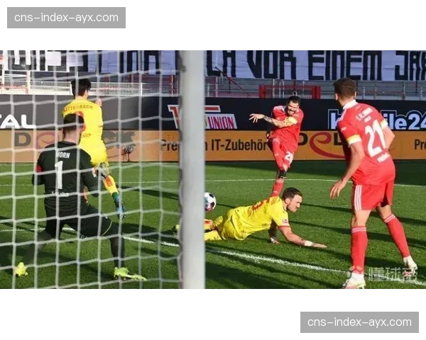 柏林联老将特里梅尔完成职业生涯第500场德甲比赛 柏林联老将特里梅尔完成职业生涯第500场德甲比赛